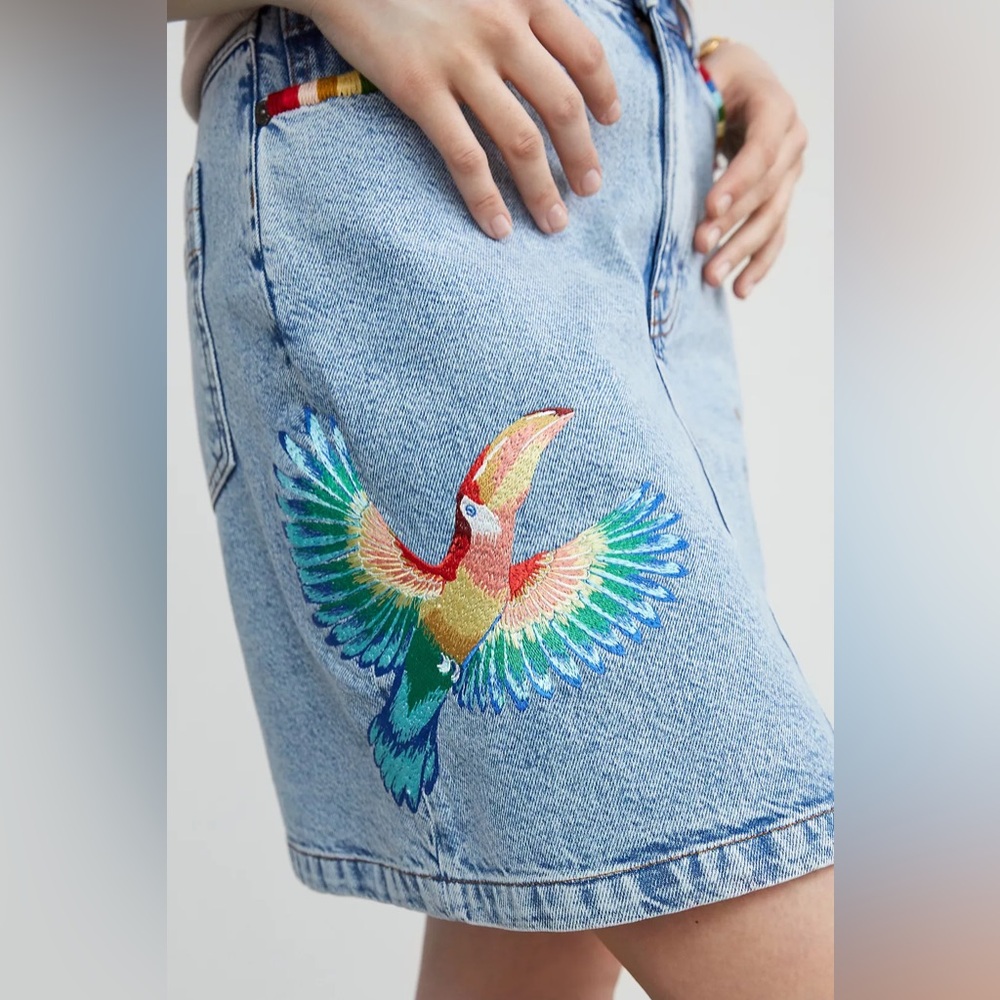 NWT Farm Rio Embroidered Denim Mini Skirt Tropical Colorful Boho Vacation Beach - Picture 11 of 13